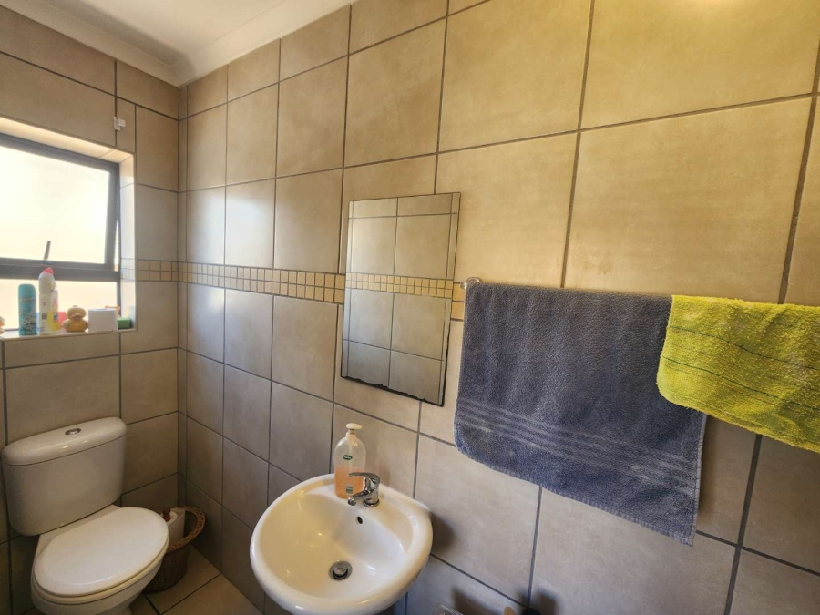 2 Bedroom Property for Sale in Tergniet Western Cape